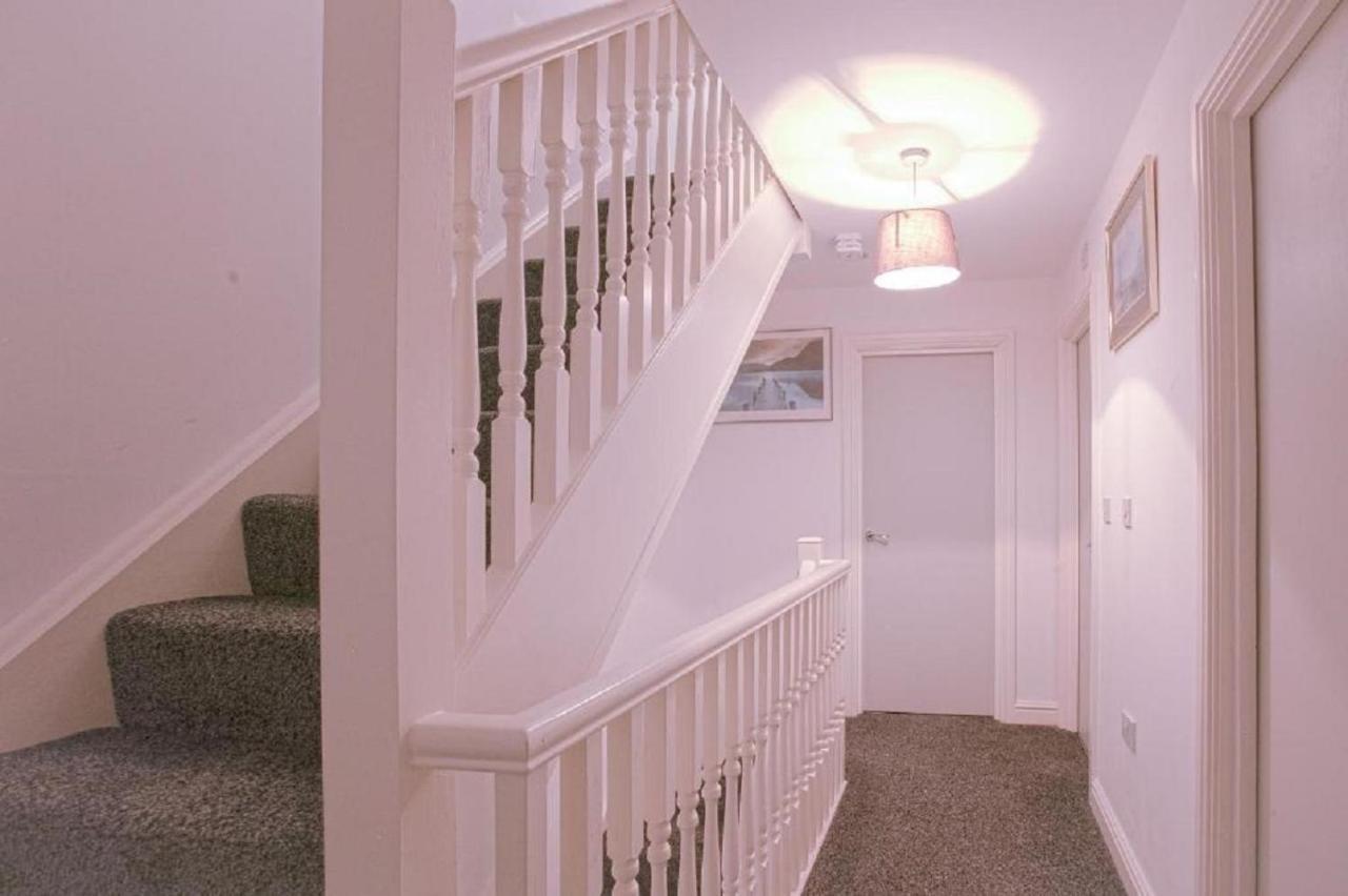 Holiday home Superb Leighton Street House